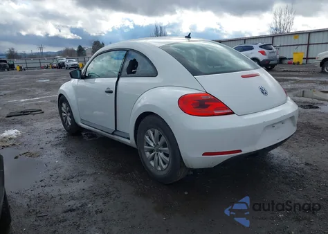 2013 Volkswagen Beetle 2.5L Entry z USA, uszkodzony, nr VIN 3VWFP7AT8DM652808